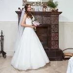 Свадебное платье продам 