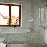 Укладка плитки на пол в ванну и или туалет