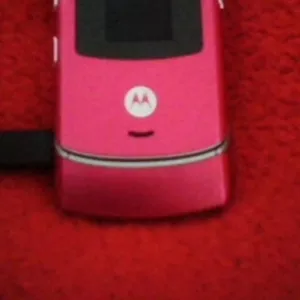 Motorola RAZR V3 ( ОРИГИНАЛ ),  В отличном состоянии .