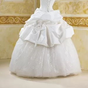 Пошив свадебных платьев 