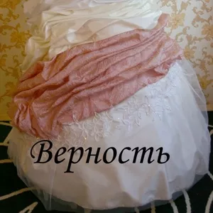свадебное платье новое 300уе напрокат