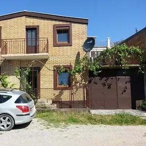 Недорогой двухэтажный жилой дом в Черногории не далеко от моря