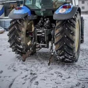 Трактор Case New Holland TS 115 John Deere