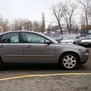 Роскошный Volvo S40 2.4 i