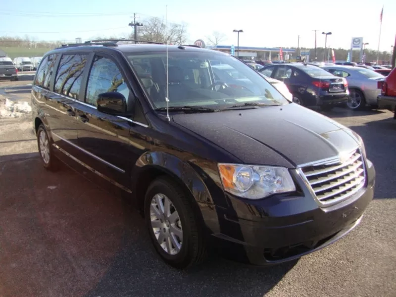 CHRYSLER TOWN&COUNTRY 2009