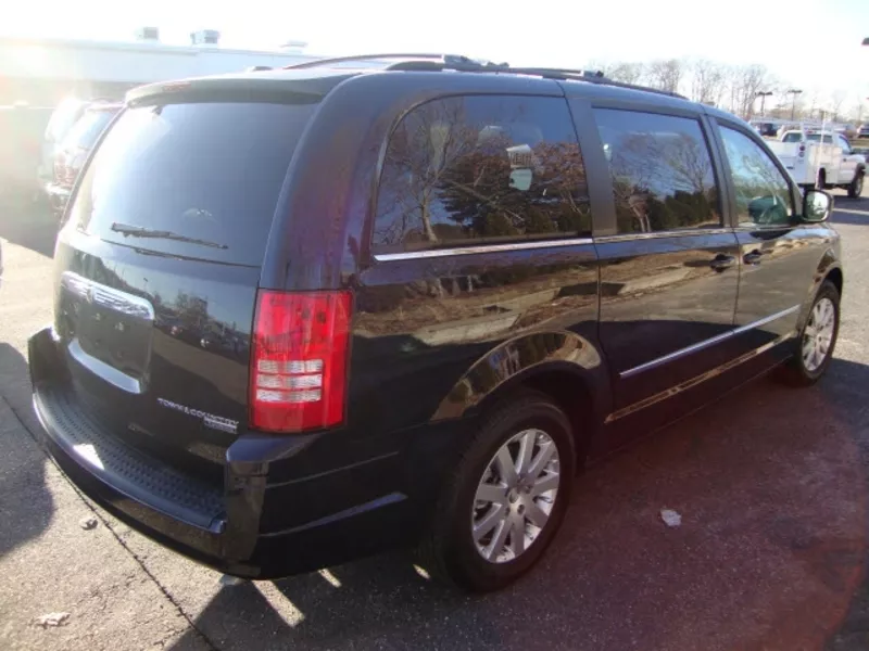 CHRYSLER TOWN&COUNTRY 2009 2