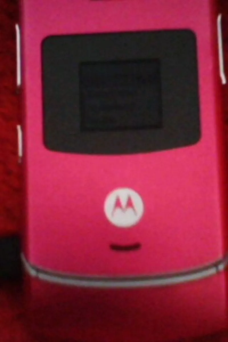 Motorola RAZR V3 ( ОРИГИНАЛ ),  В отличном состоянии . 2