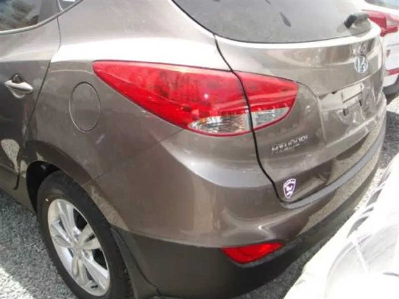 продам Hyundai Ix 35 2011 года 4