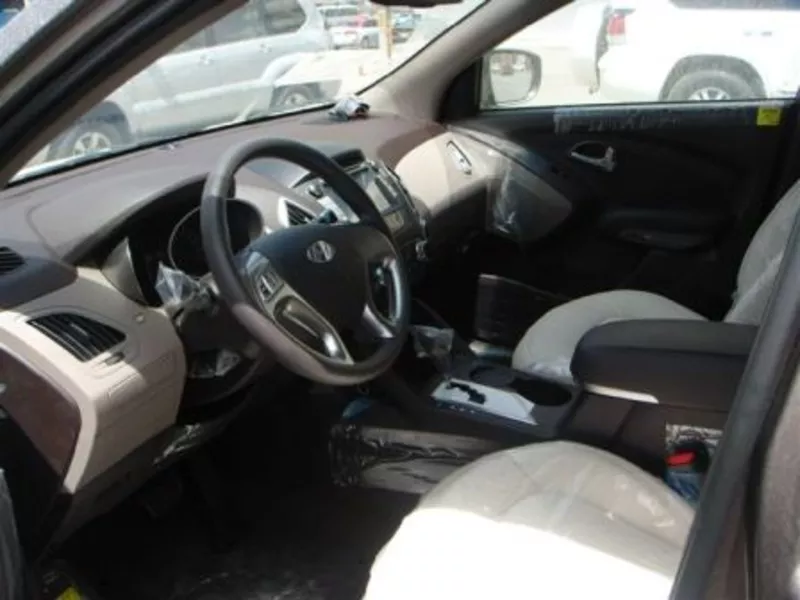 продам Hyundai Ix 35 2011 года 7