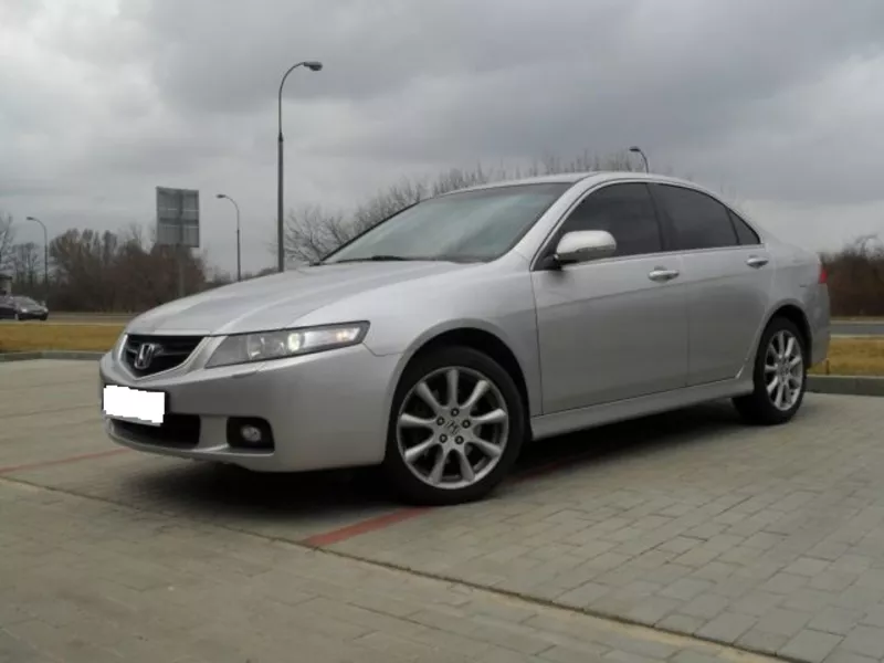 продам Honda Accord,  2005,  2.4 см³ на РФ