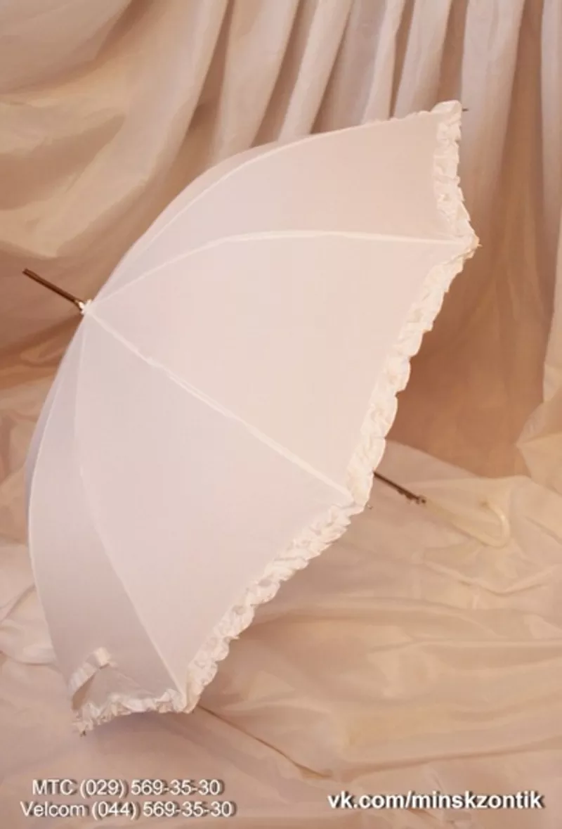 прокат свадебных зонтиков,  шляпок и вееров