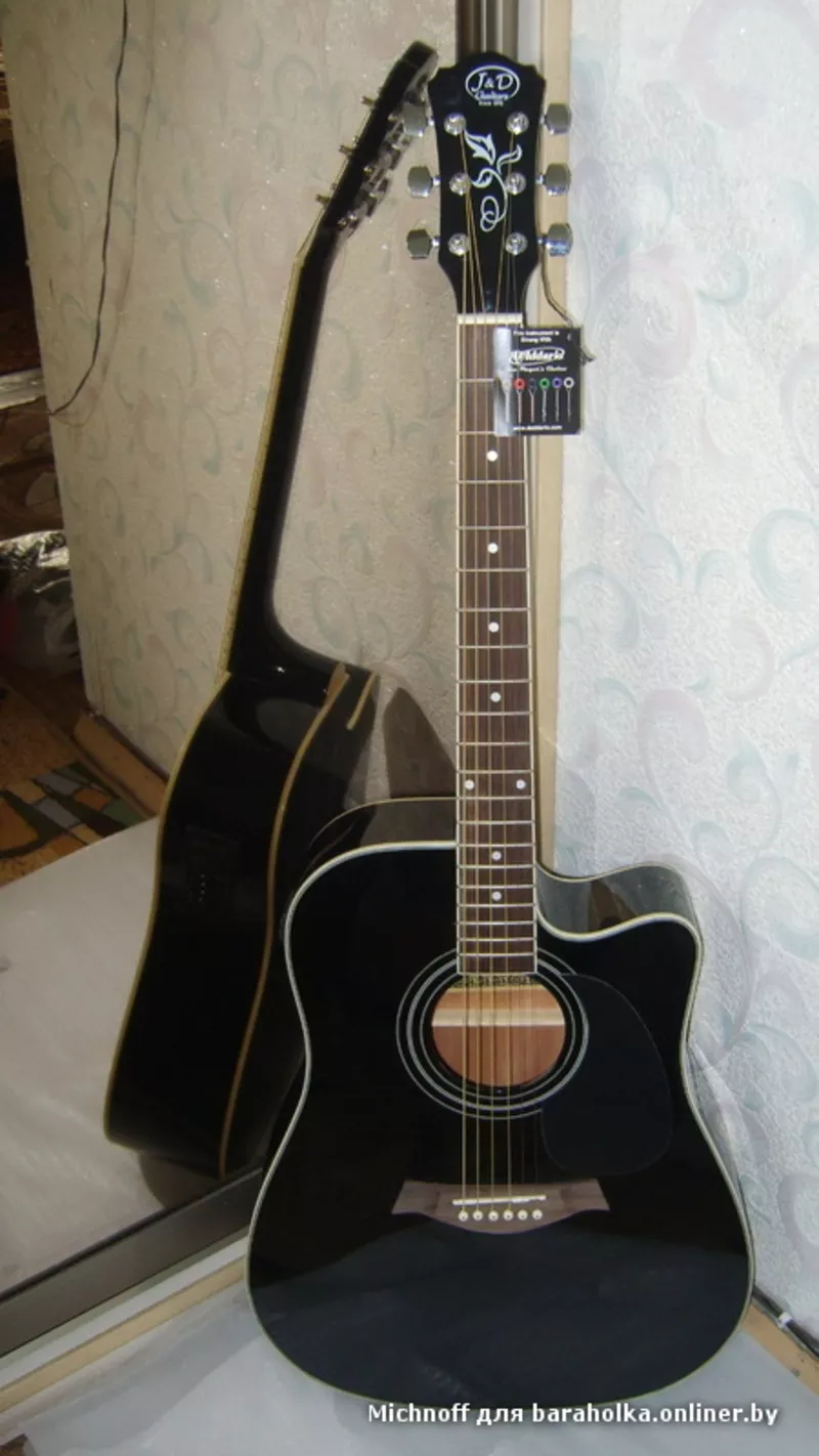 Продам электроакустическую гитару J&D Dg-20 Ce,  новая