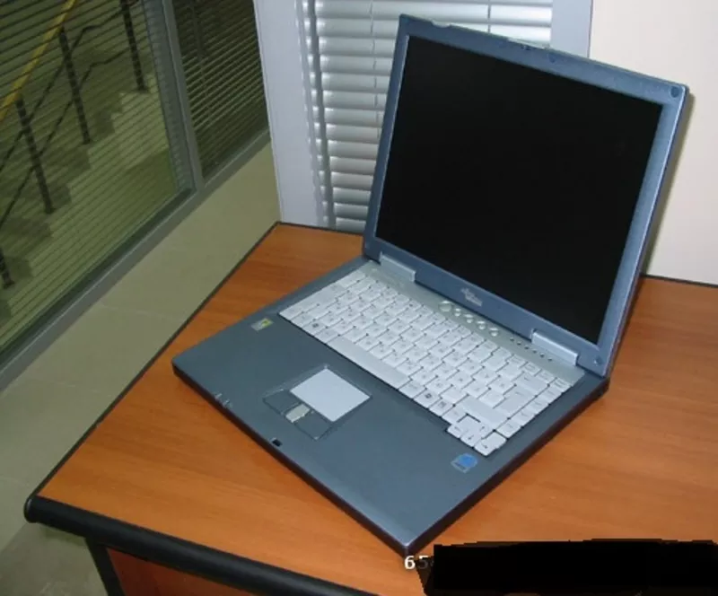 Продам ноутбук fujitsu siemens c1020
