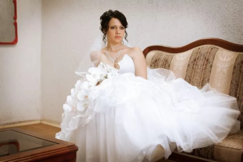 свадебные платья для невесты.фраки и смокинги жениху 8
