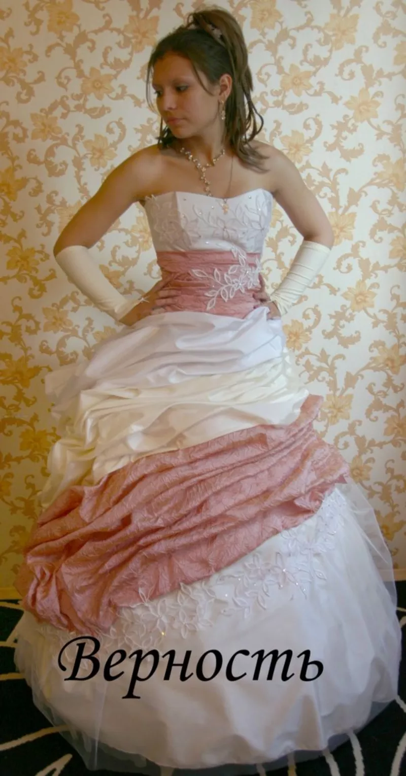 свадебные платья для невесты.фраки и смокинги жениху 19