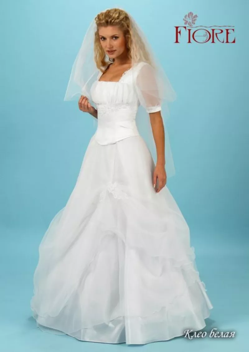 свадебные платья для невесты.фраки и смокинги жениху 28