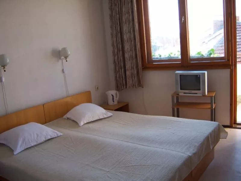 Сдаются комнатьi отдьiхающим на летний сезон 2015 в Болгария, Поморие 2