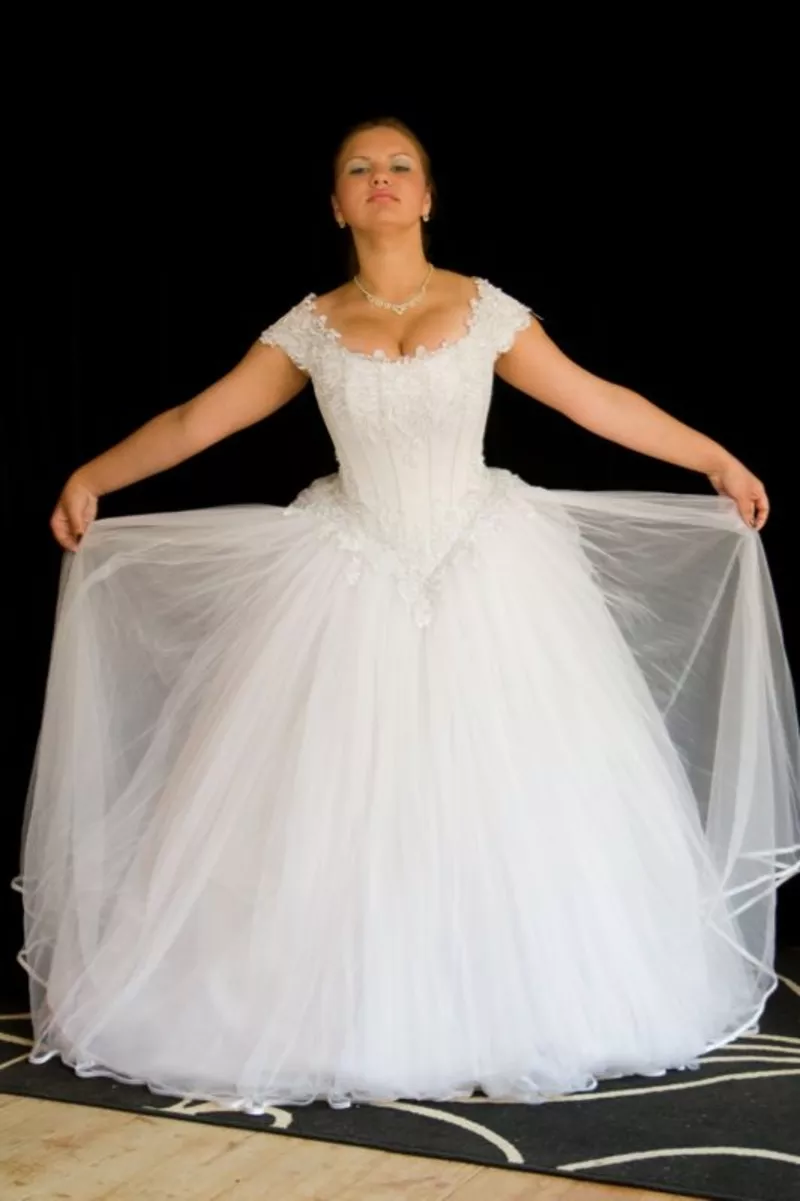 платье для невесты 100-350 уе 47