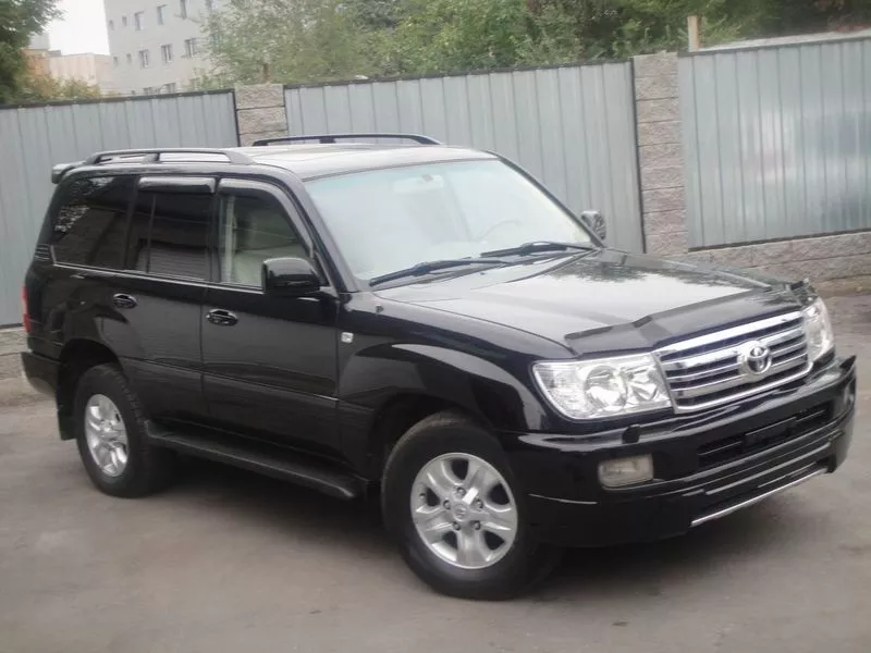 Продаю Toyota Land Cruiser 2007 года,  4, 7л.