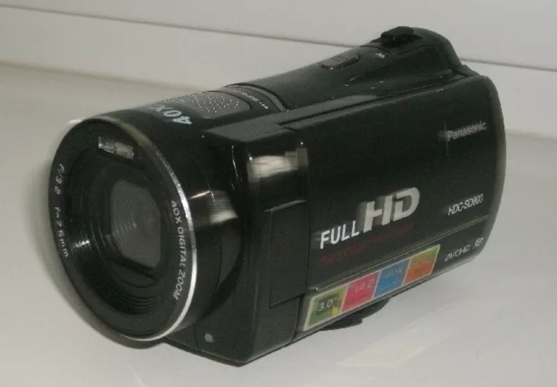 Продается цифровая видеокамера Panasonic HDC-SD800 (Новая)     2