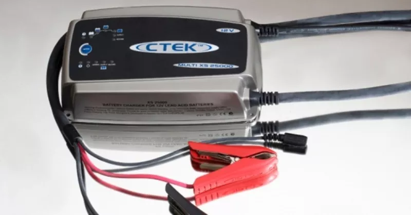 Зарядные устройства для аккумуляторов CTEK 2