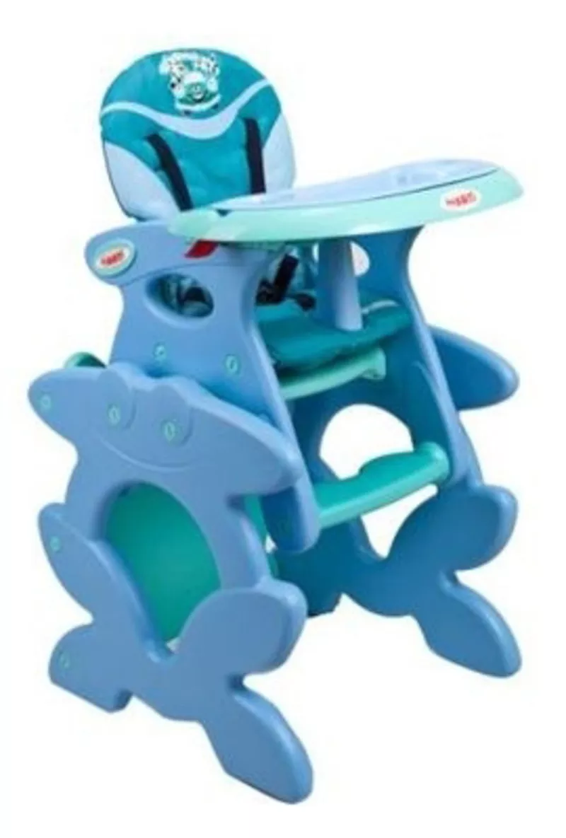 Продам новый в упаковке пластиковый стол-стул (трансформер) для кормления Alexis Baby Mix.