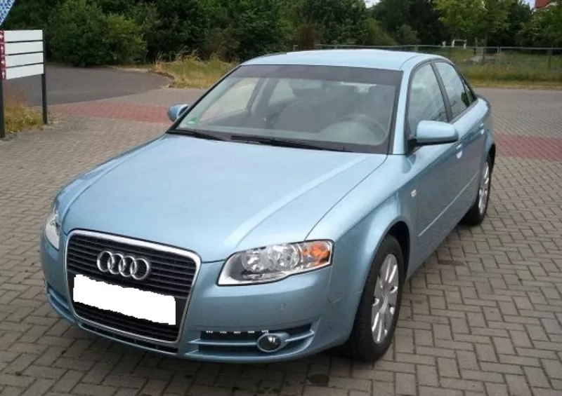 Продам автомобиль 2005 Audi A4,  только 4900$