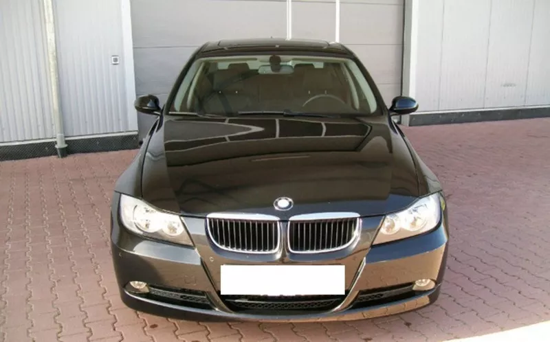  продам 2006 БМВ 320i (E90)