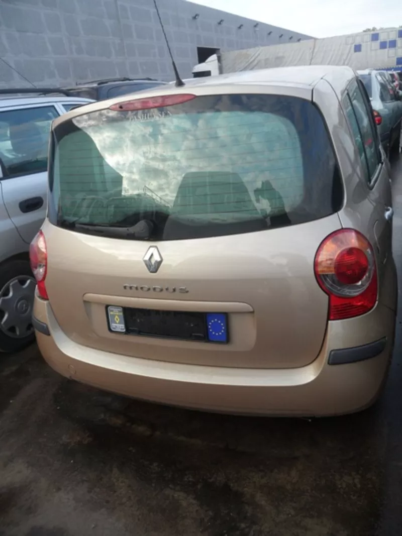 Renault Modus 1.5 DCI 2004 года  2