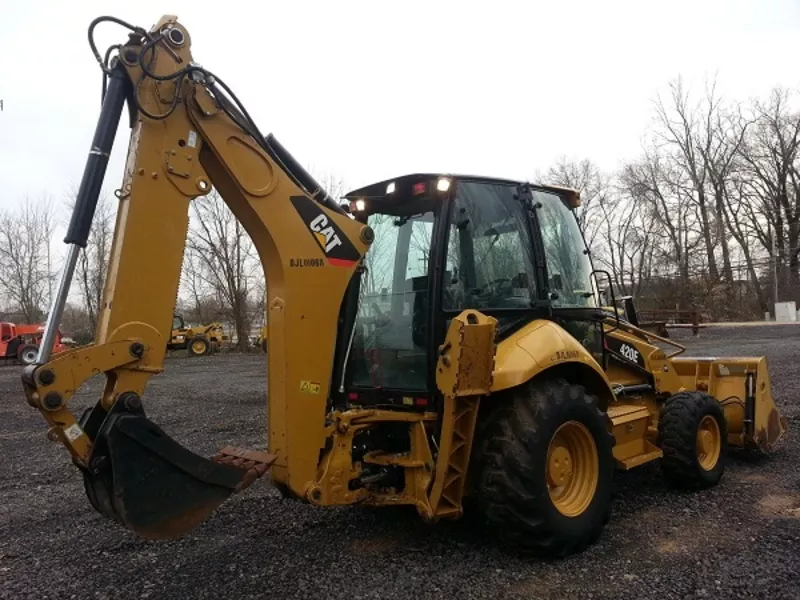 2011 CATERPILLAR 420E экскаватор-погрузчик 2