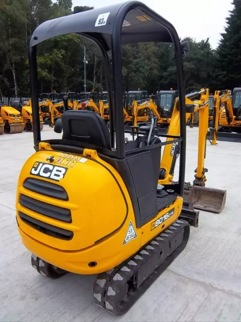 2012 JCB 8016  2