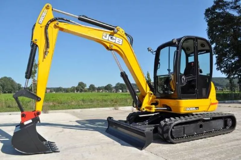 2012  JCB 8065 RTS 