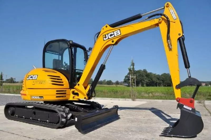 2012  JCB 8065 RTS  2