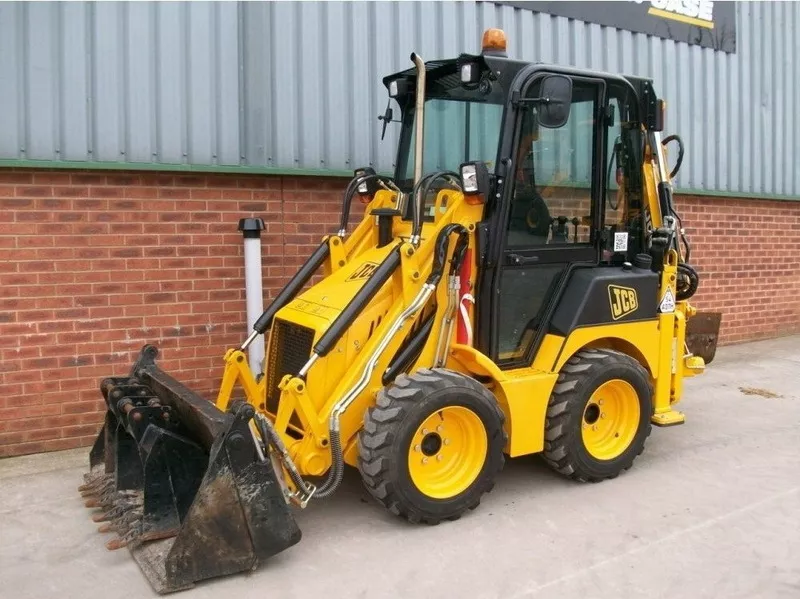 2011  JCB 1CX 