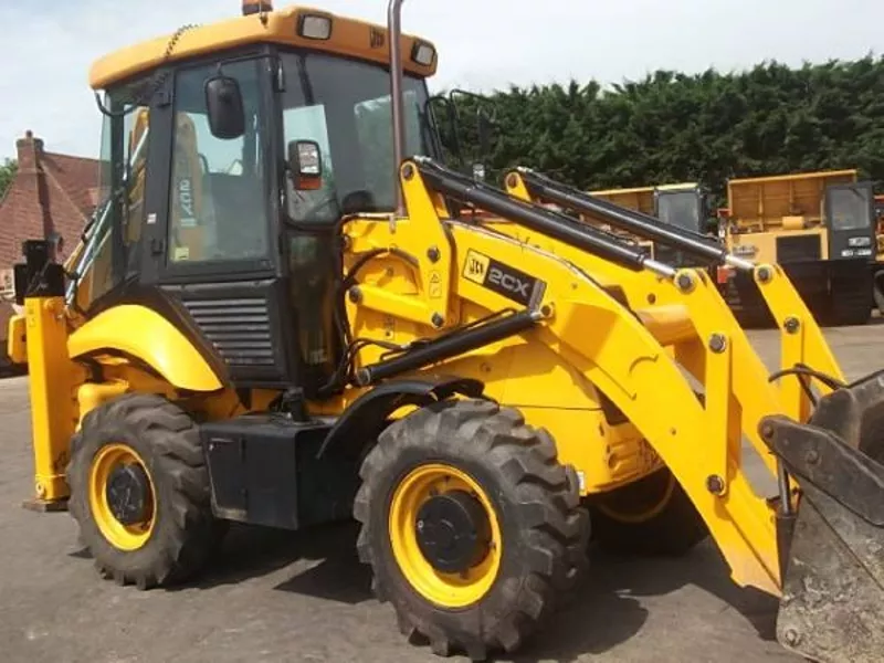 2010  JCB 2CX  3