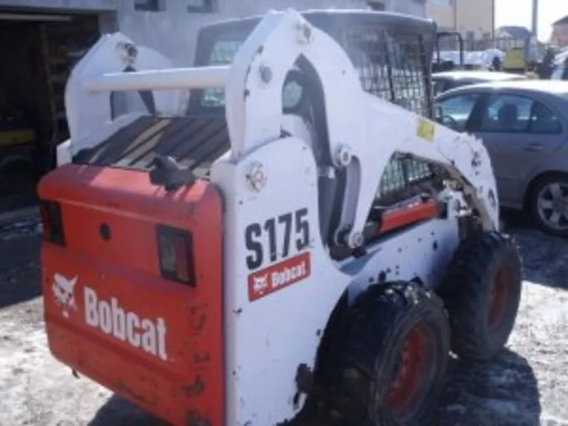 Аренда и продажа мини-погрузчика поворотного Bobcat S175 3