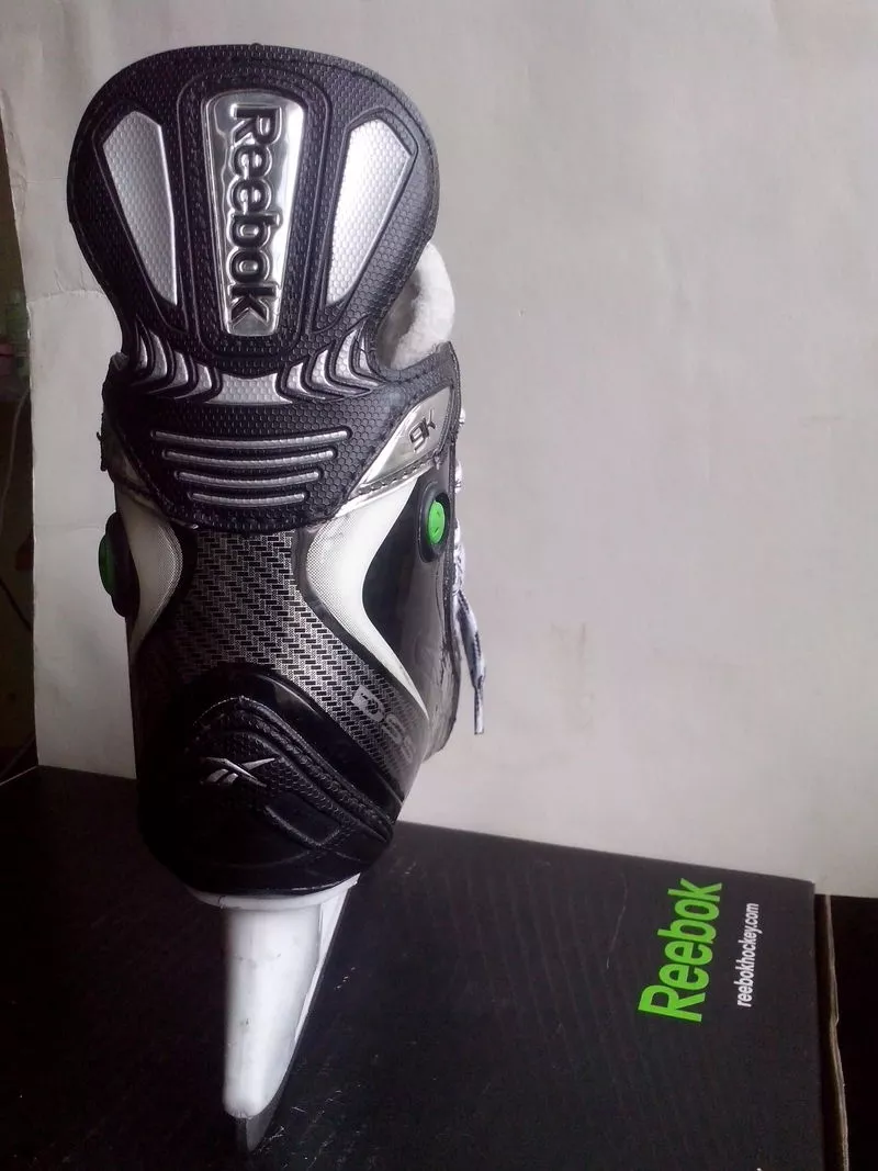 Продаю хоккейные детские коньки REEBOK 9K Pump   3