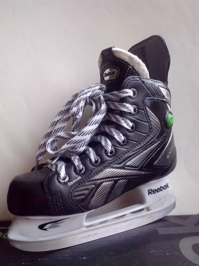 Продаю хоккейные детские коньки REEBOK 9K Pump  