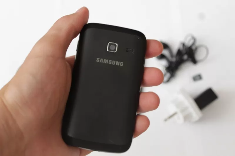 Телефон Samsung S6102 Galaxy Y Duos! 3