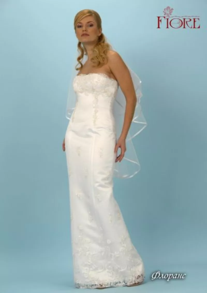 свадебные наряды -невесте платья, костюмы, фраки жениху 16