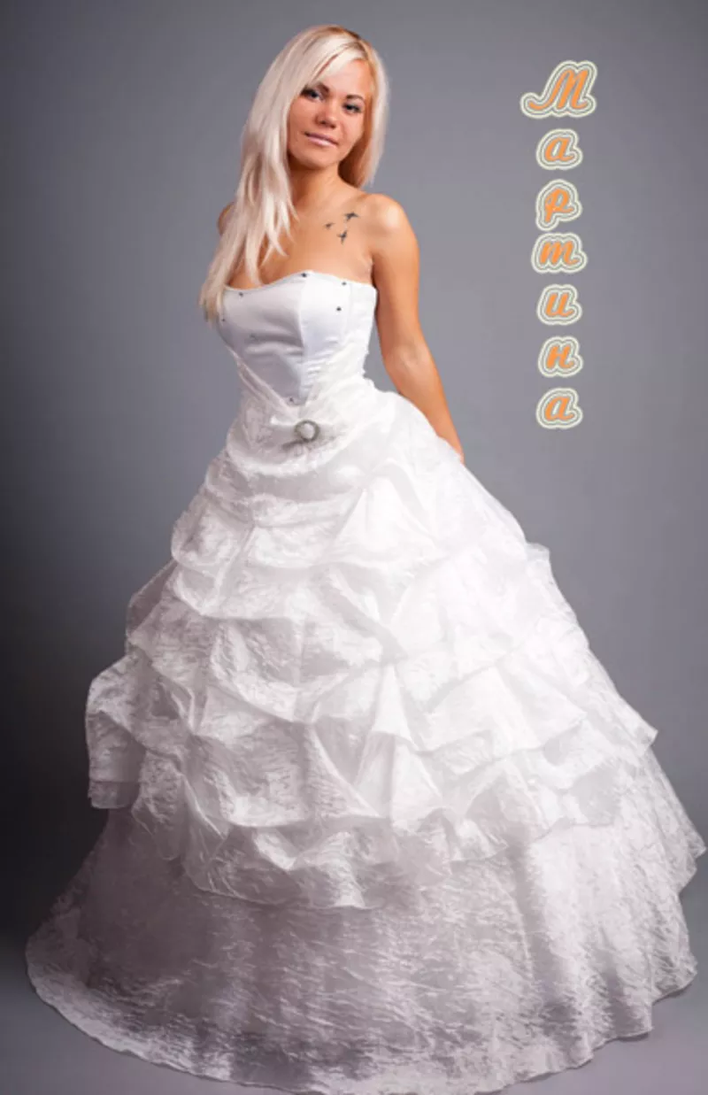 свадебные наряды -невесте платья, костюмы, фраки жениху 48