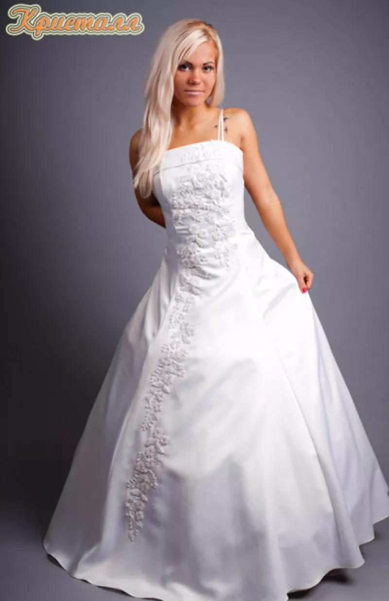 свадебные наряды -невесте платья, костюмы, фраки жениху 51
