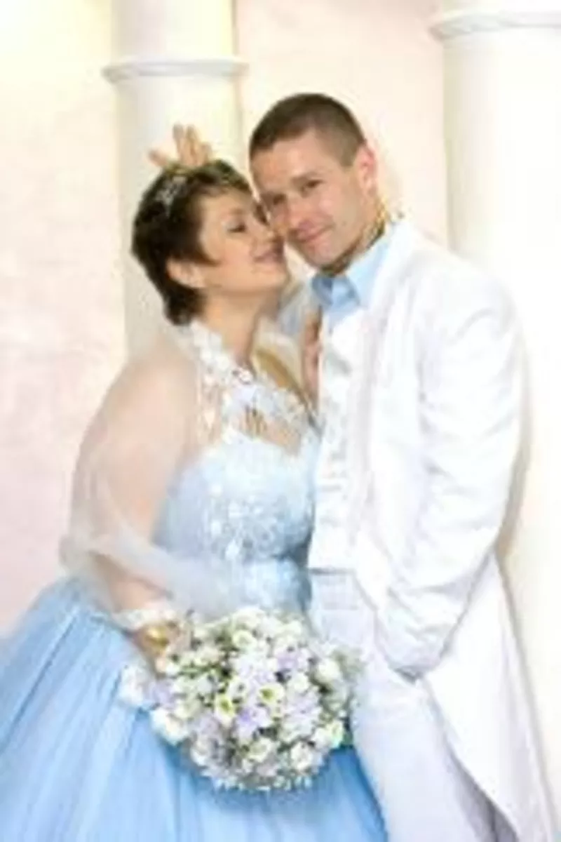 свадебные наряды -невесте платья, костюмы, фраки жениху 71