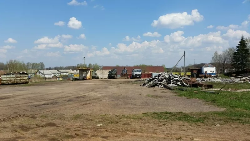 Продам земельный участок вместе со складом в Семково