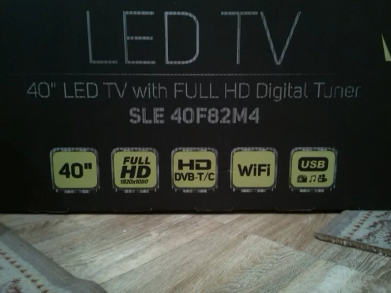 Новый телевизор LED 40'' (102 см) SMART TV,  WI-FI