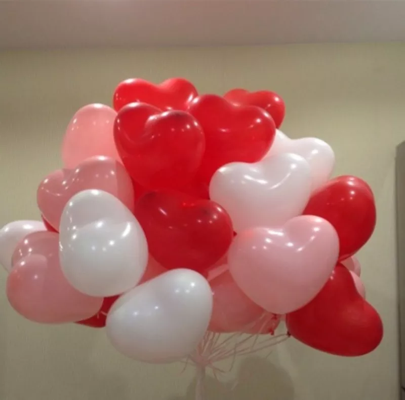 Лучший подарок на 14 февраля любимым - это воздушные шарики
