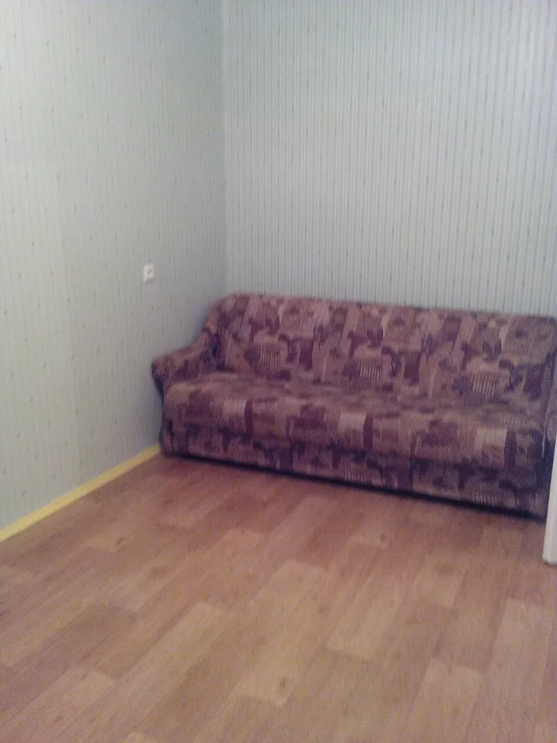 Обменяю 2-х комнатную квартиру в Сенице на равнозначную в Минске или в Копищах.