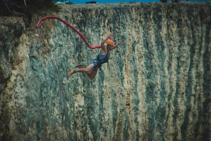 Прыжки с большой высоты - RopeJumping 2