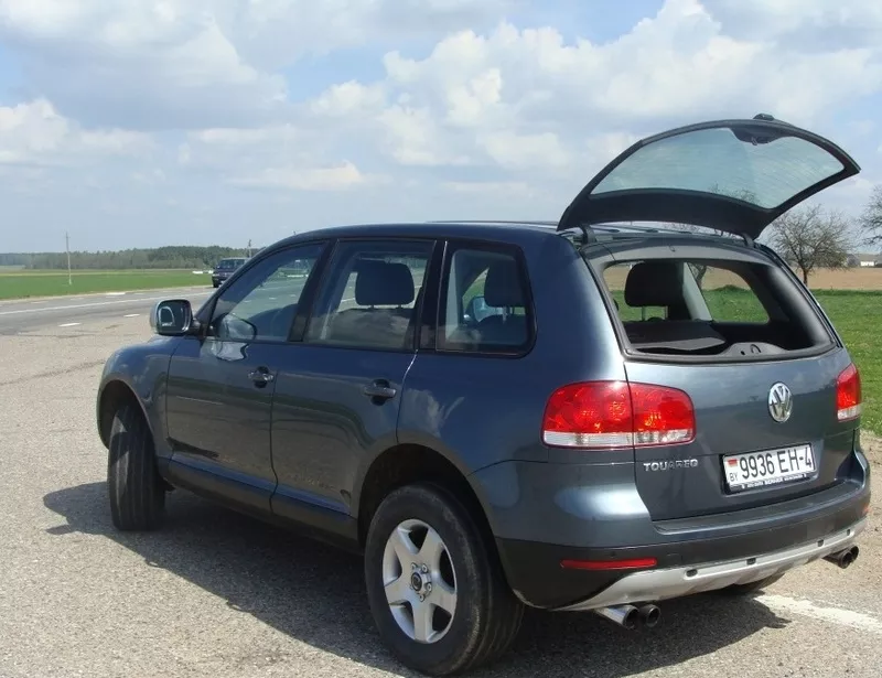 Volkswagen Touareg 2