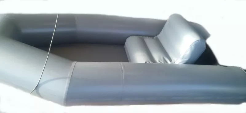 Надувное кресло со спинкой в лодку 4